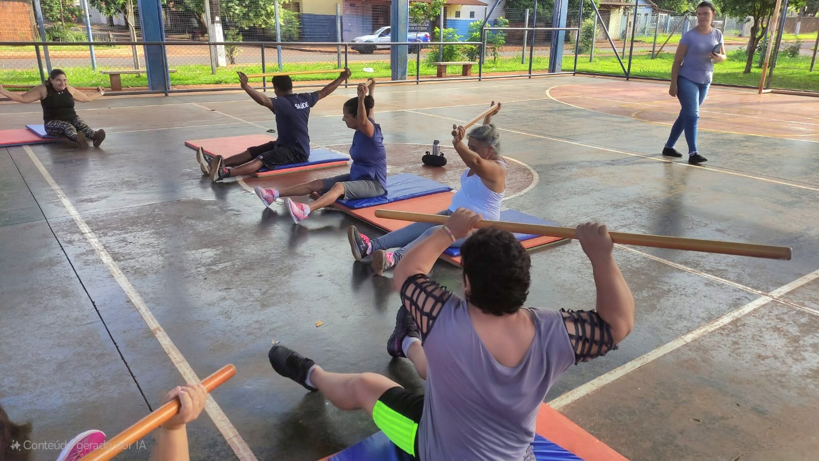 101 Prefeitura abre inscrições para treino funcional e escolinha de futsal na Praça da Cidadania