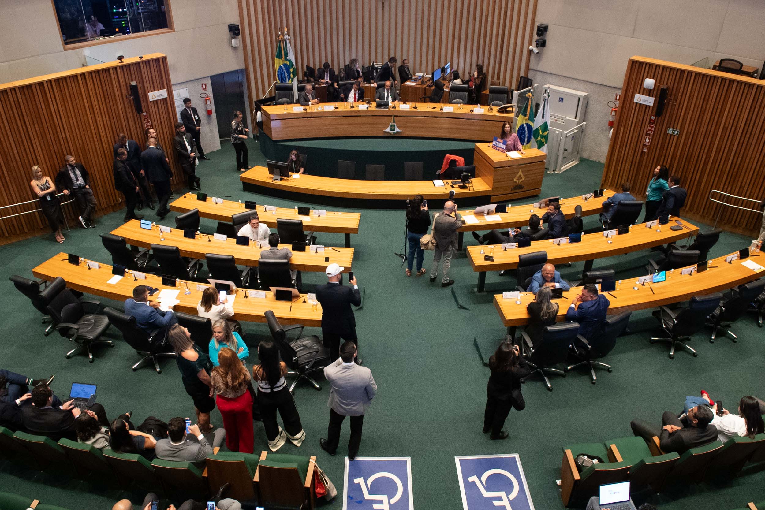 CLDF aprova LDO de 2027 com orçamento de R$ 75 bilhões e foco no ajuste fiscal