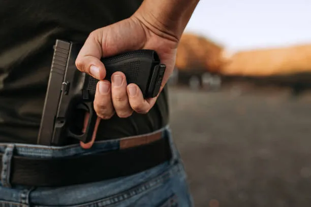 Projeto para dar porte de armas para empresários avança na Câmara dos Deputados