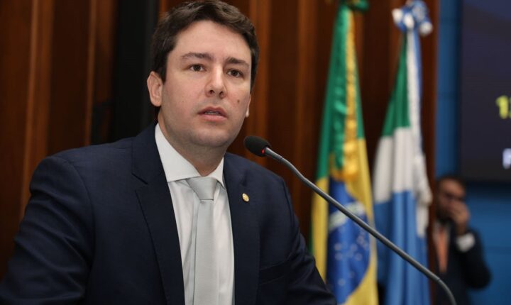 João Henrique Catan registra candidatura ao Governo de MS em 2026