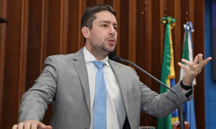 Catan é multado novamente em R$ 5 mil pelo TRE-MS após ataques a Riedel