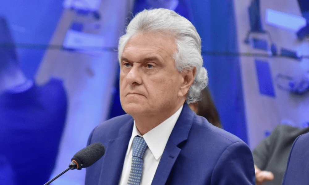 Ronaldo Caiado classifica Lula e Flávio Bolsonaro como adversários da população