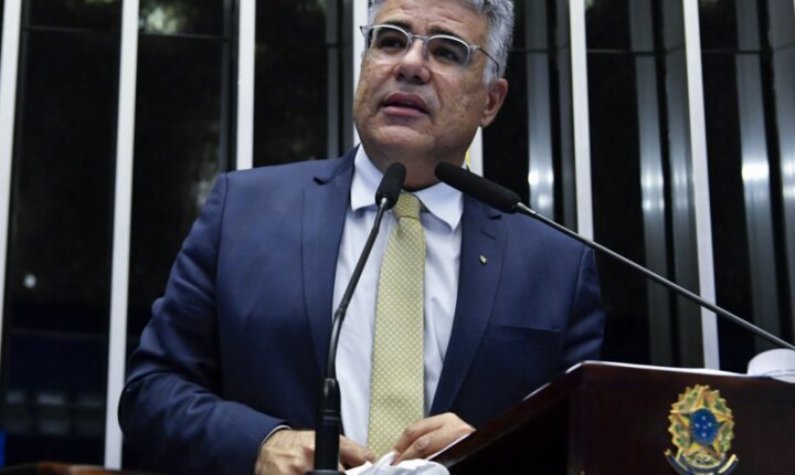 Partido Novo oficializa senador Eduardo Girão como vice na chapa de Romeu Zema
