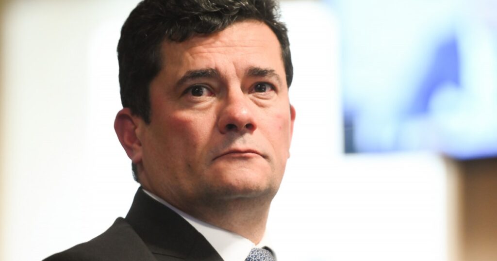 Sergio Moro é oficializado candidato ao governo do Paraná pelo PL e apoia Flávio Bolsonaro