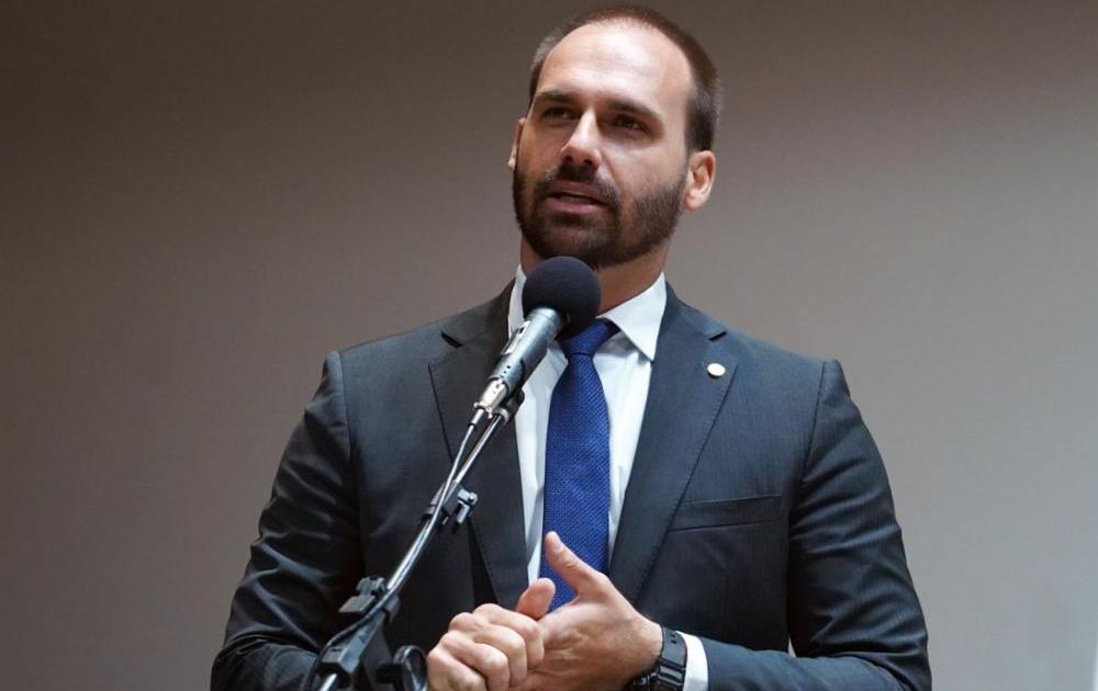 Eduardo Bolsonaro diz que chapa com Alfredo Gaspar afasta risco de impeachment