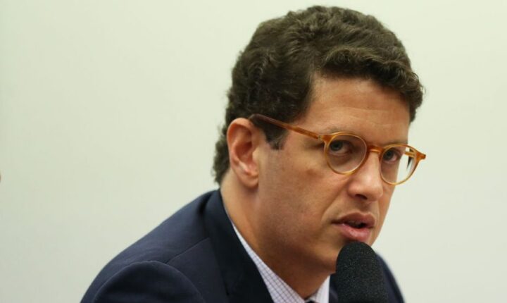 Ricardo Salles troca suplente da chapa do Novo ao Senado por SP