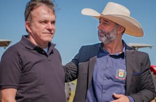 Vander agradece apoio de prefeito bolsonarista: ‘sem olhar cor partidária’