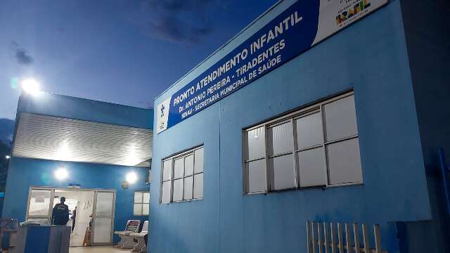 Após espera por vaga, menino com suspeita de febre maculosa será transferido em Campo Grande