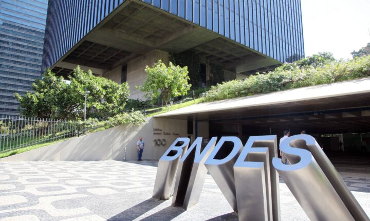 BNDES e Finep destinam R$ 104,4 bilhões para projetos de inovação industrial