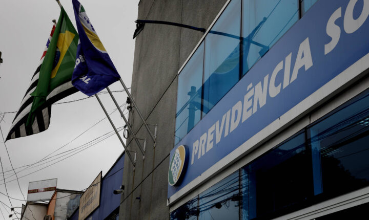 Maioria dos brasileiros deseja se aposentar antes dos 60, mas barreiras da Previdência preocupam