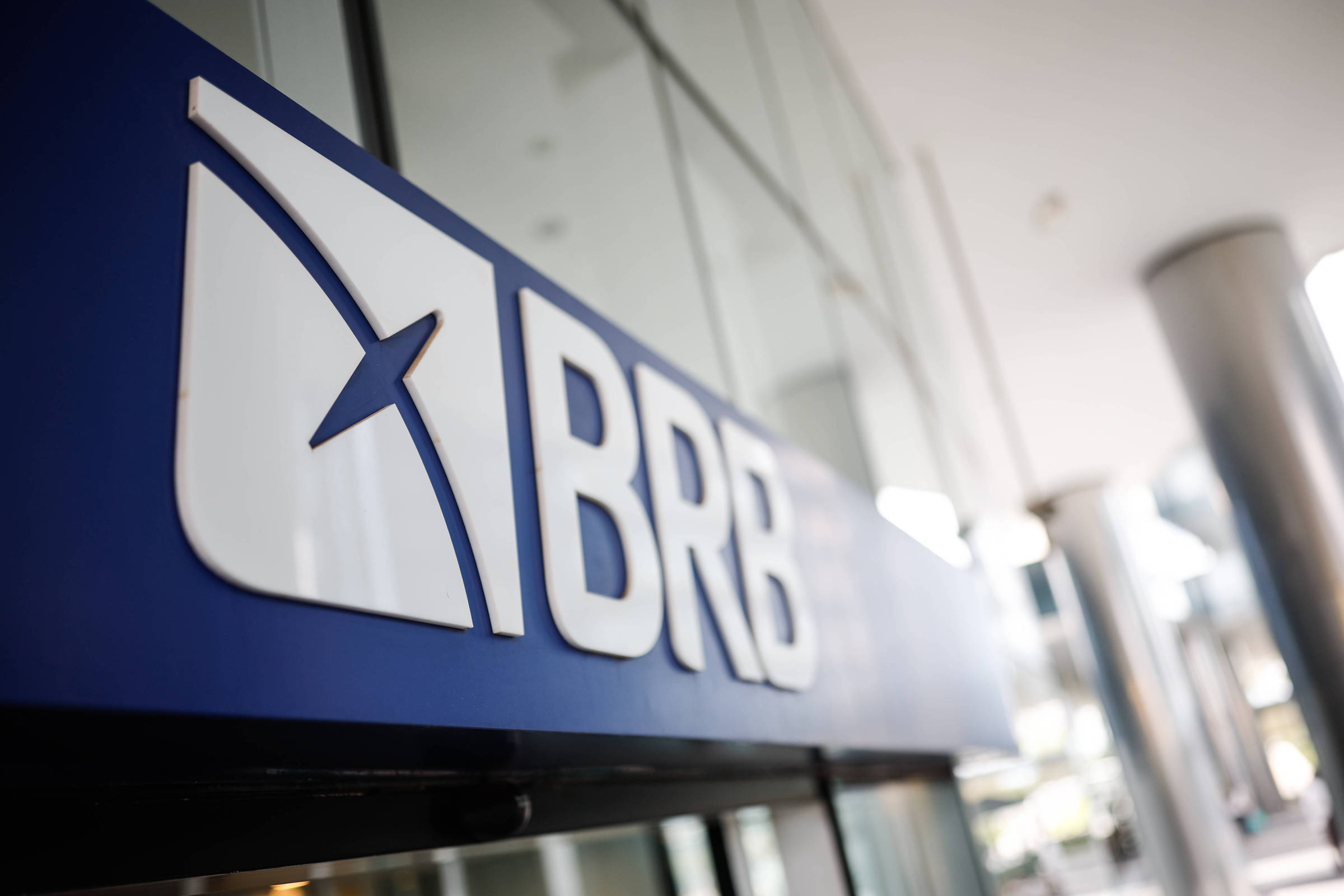 Tribunal de Contas do DF determina bloqueio de bens de ex-dirigentes do BRB por caso Master