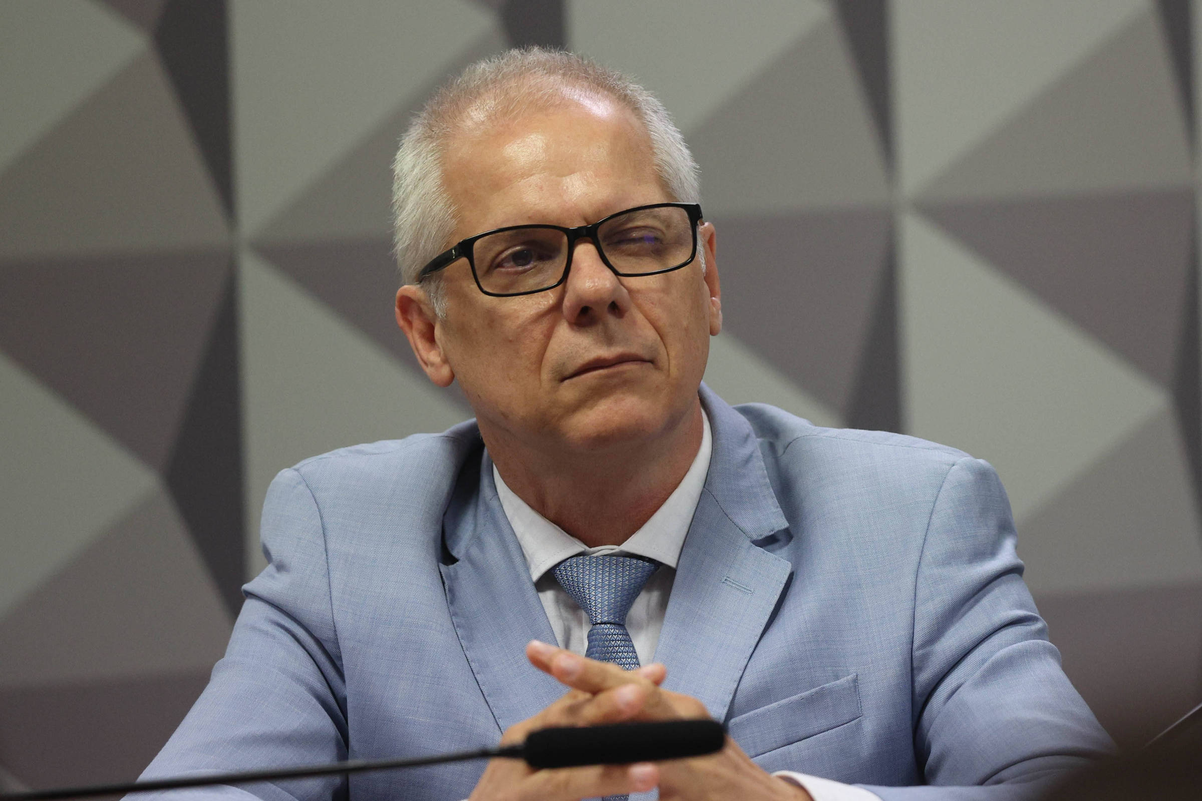 Advogados de ex-presidente do INSS preso pedem mesmo tratamento dado por Mendonça a outros acusados