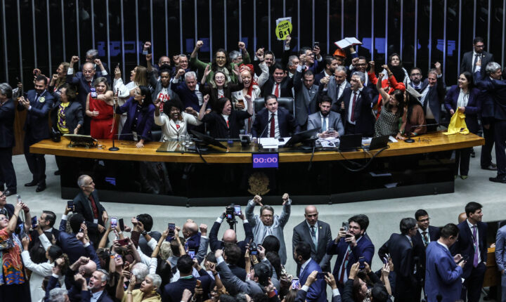Câmara dos Deputados reduz pela metade o expediente presencial de servidores no período eleitoral