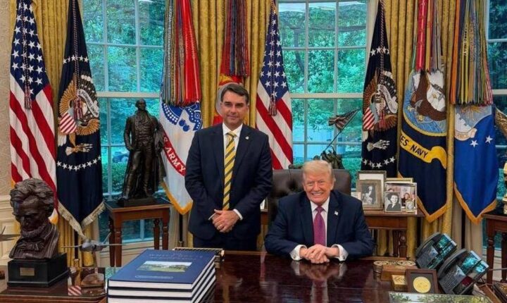 Contas estrangeiras ligadas ao trumpismo impulsionam propaganda paga de Flávio Bolsonaro