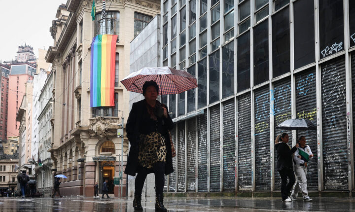 Estado de São Paulo tem alerta de tempestade para este domingo com previsão de chuvas intensas