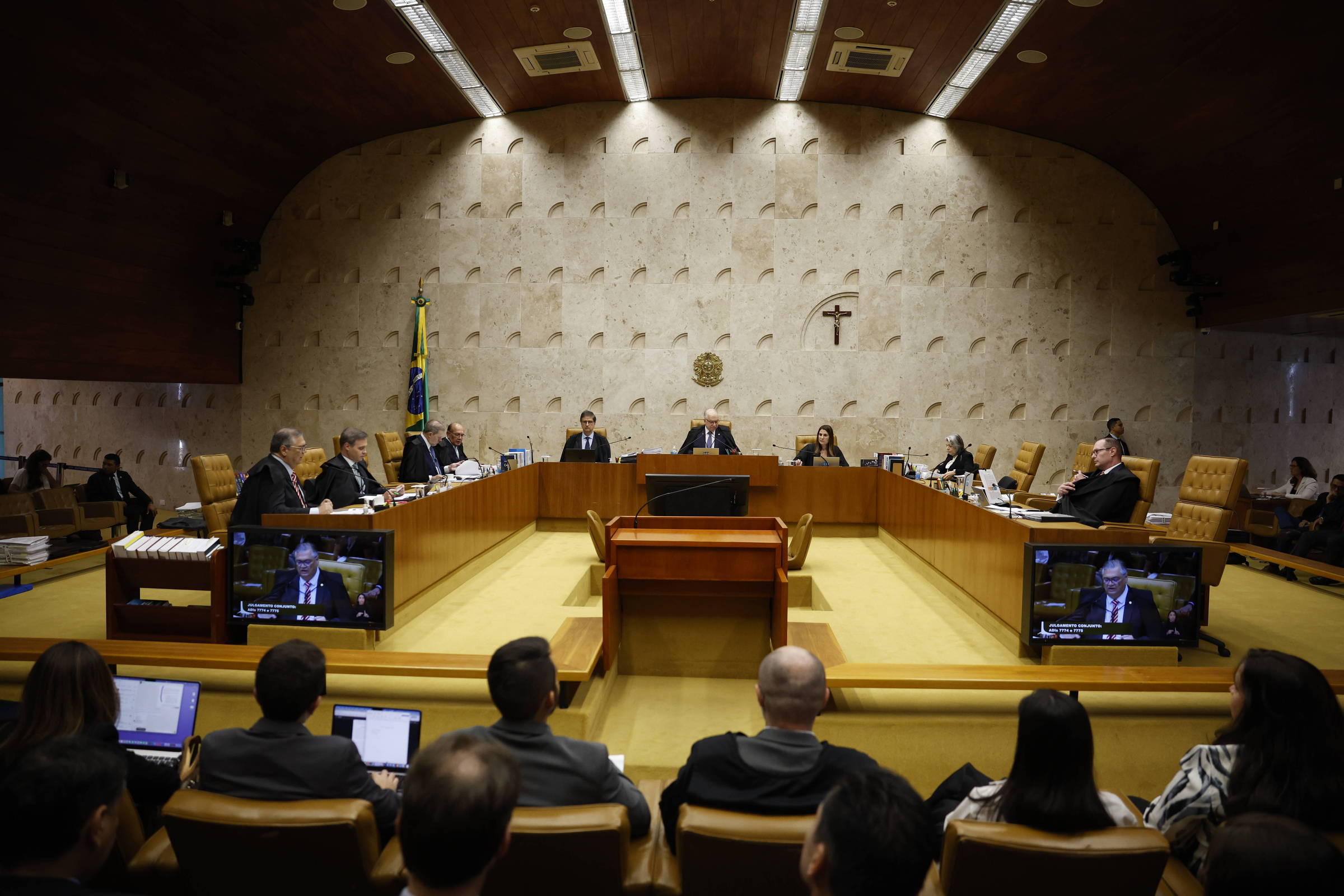 Sem mudança de condutas, reformas no STF serão inúteis, aponta análise