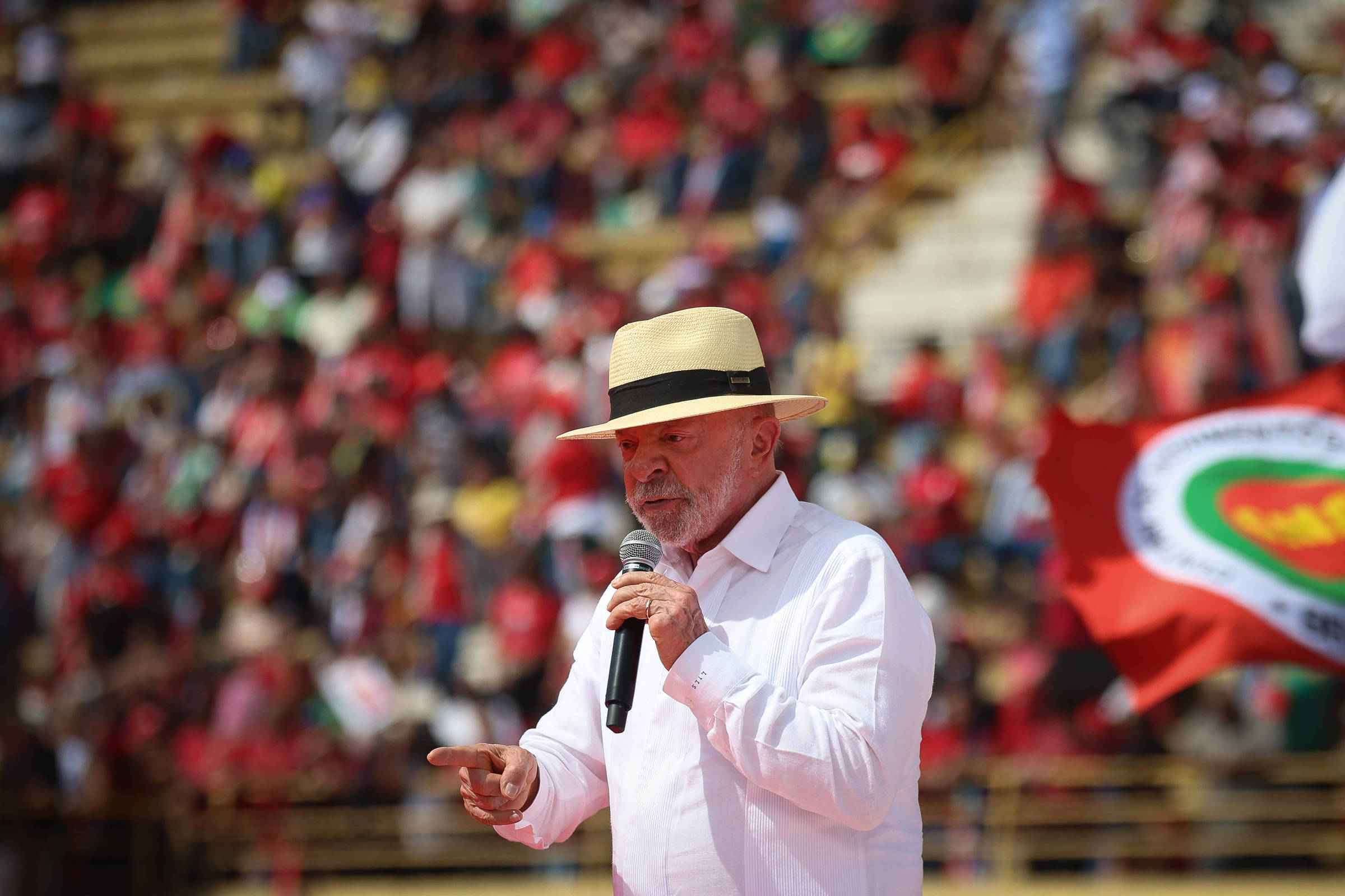 Avaliação positiva de Lula varia de 46% em Pernambuco a 25% em São Paulo, aponta pesquisa Datafolha