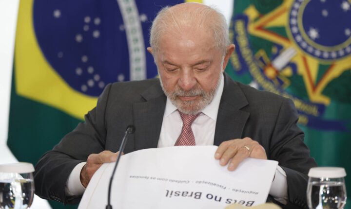 Governo Lula articula medidas tardias contra o impacto das bets e do custo de vida