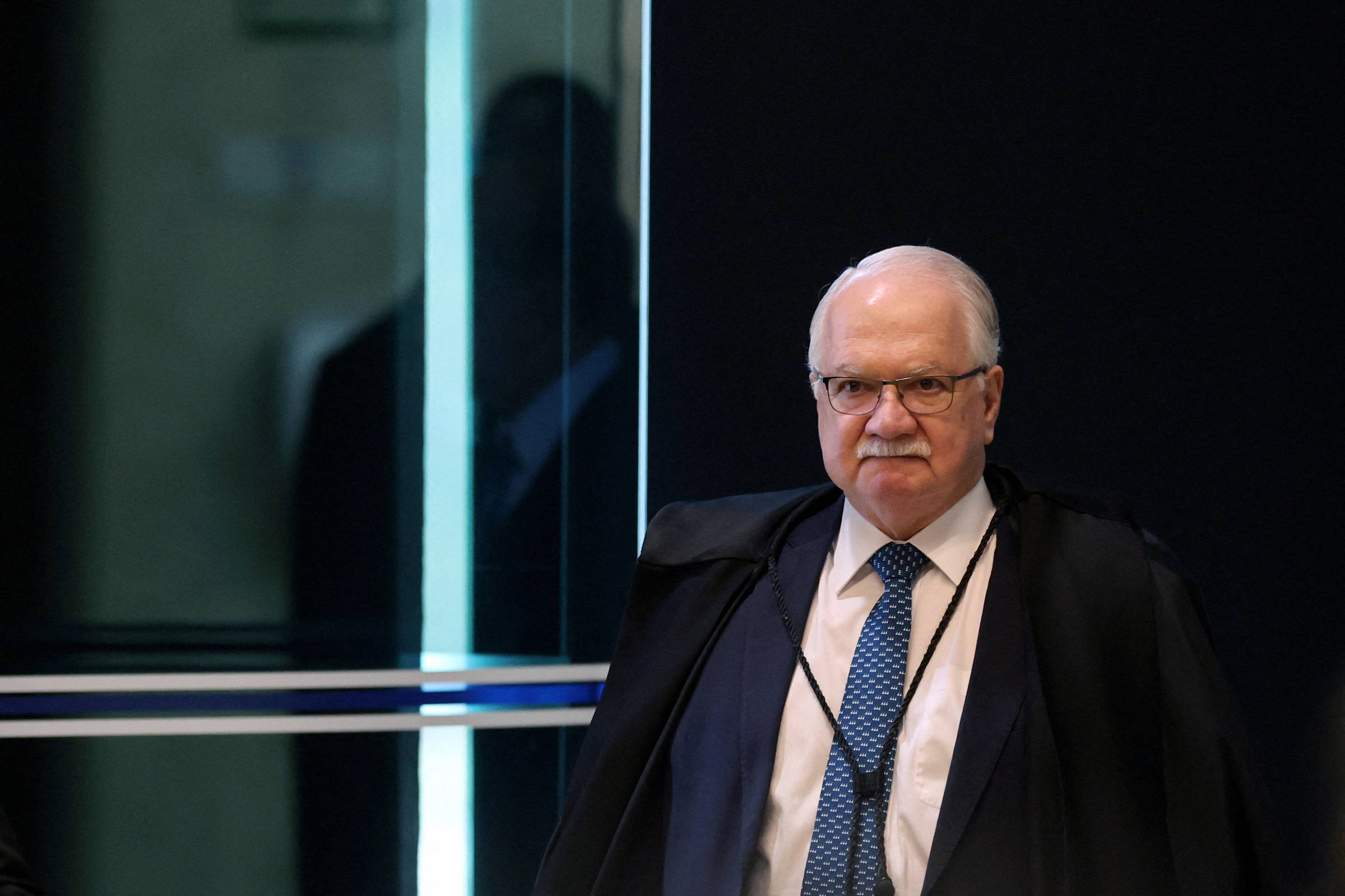 Polícia Federal informa ao STF que pode repassar dados integrais de celular de Vorcaro a ministros