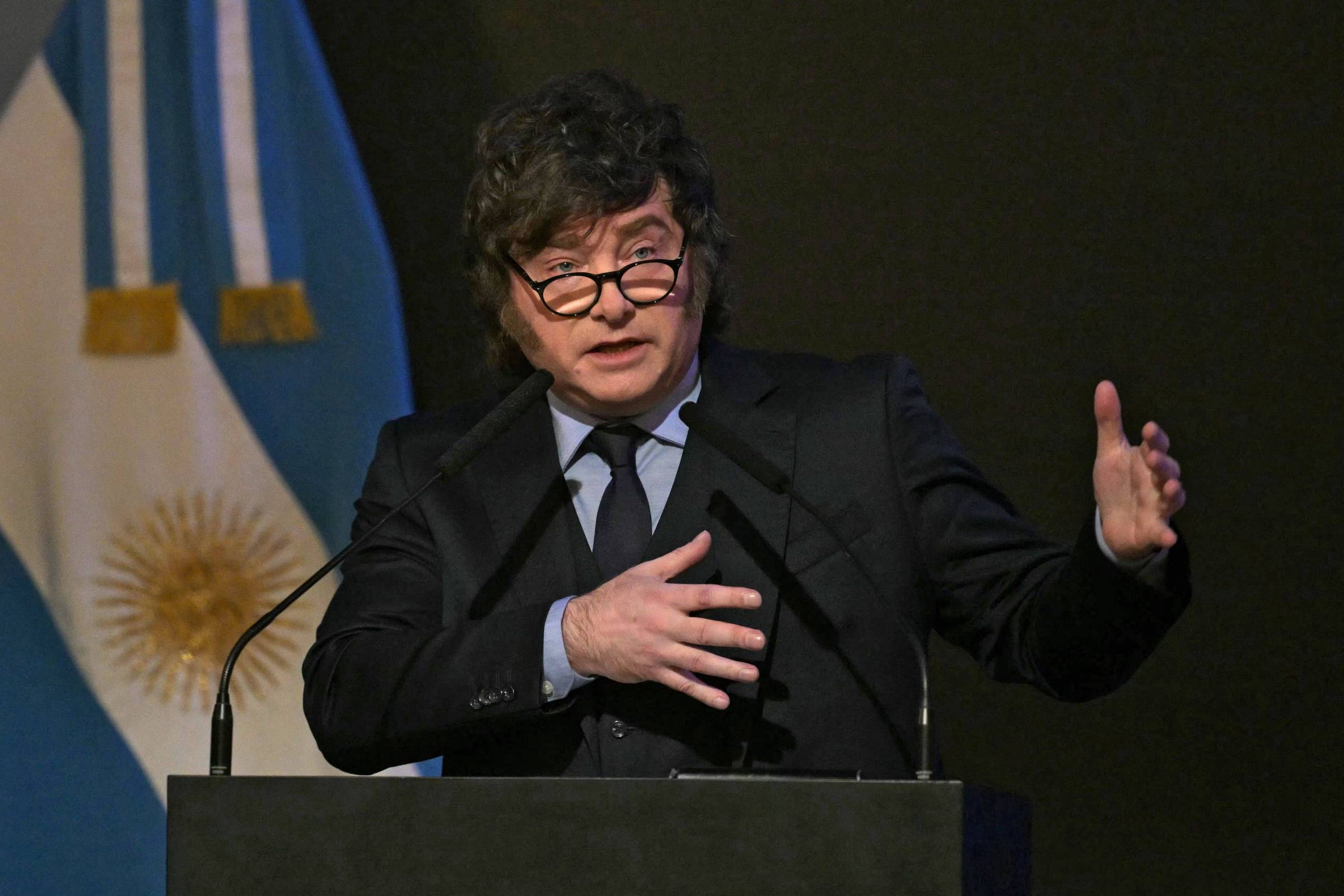 Milei envia ao Congresso projeto de lei para endurecer penas contra exploração de petróleo nas Malvinas