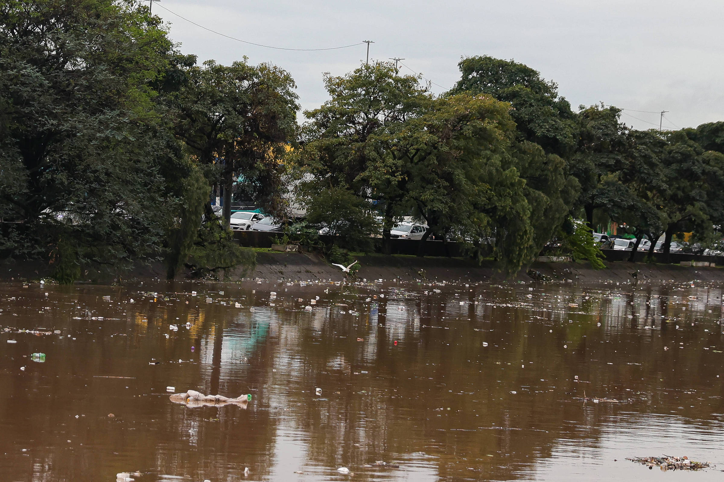 São Paulo segue em alerta de perigo para tempestades neste domingo