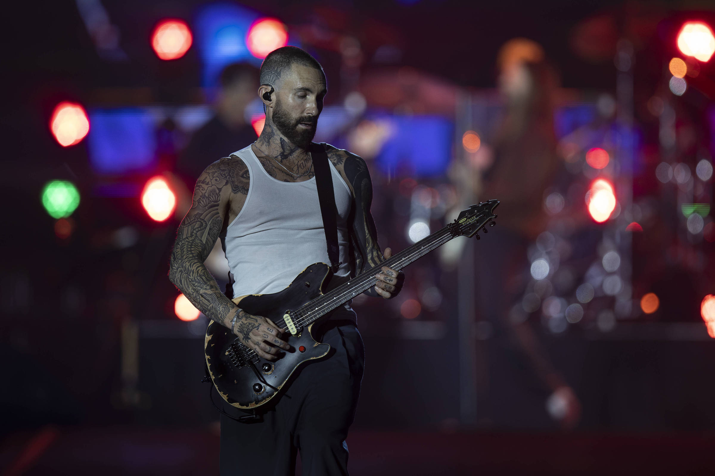 Maroon 5 entrega show previsível e conquista o público brasileiro no Rock in Rio