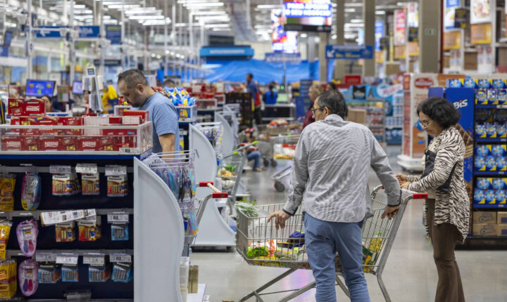 IPCA-15 supera expectativas do mercado e sobe 0,7% em setembro após período de deflação