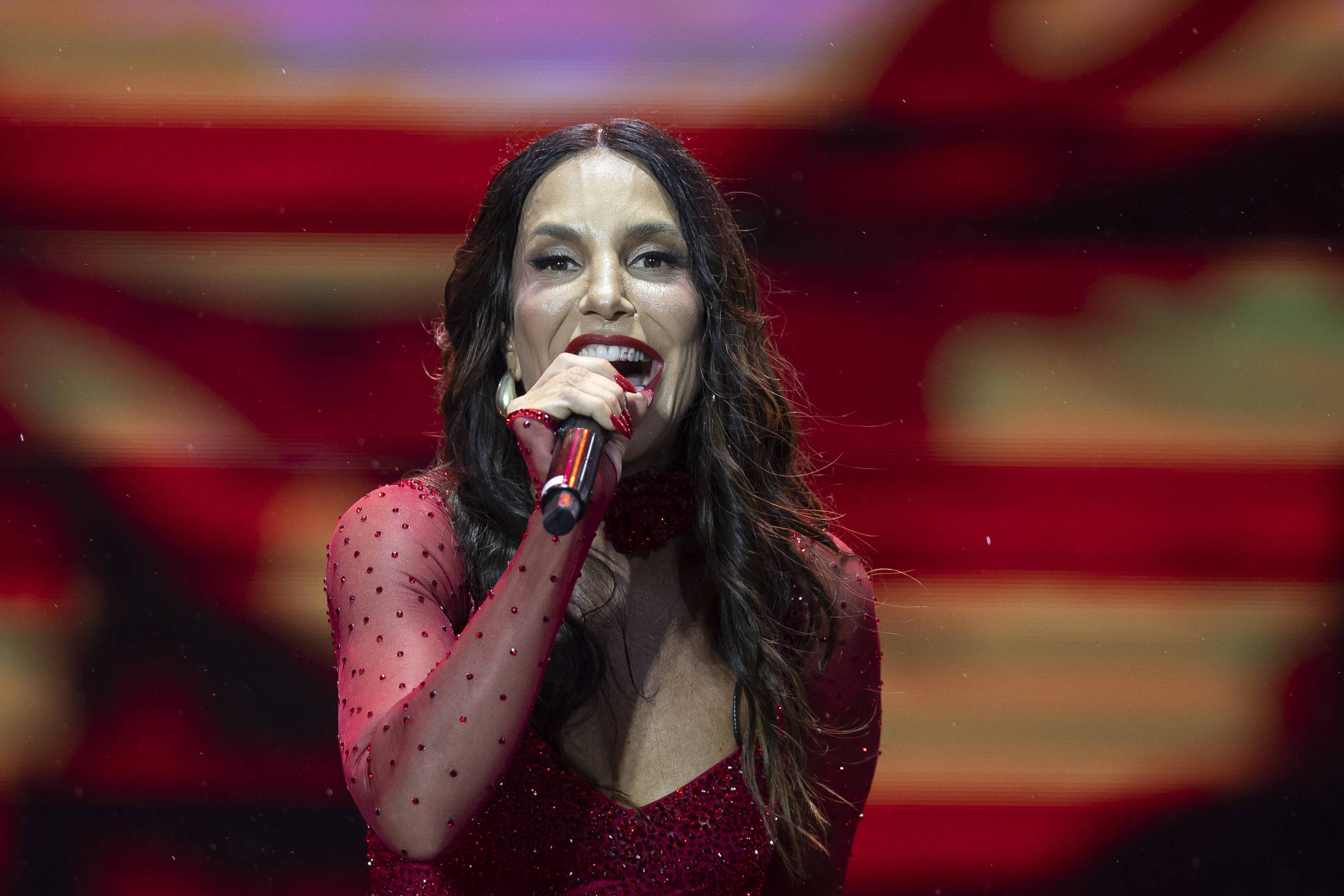 Ivete Sangalo comanda show de essência latina no encerramento do Rock in Rio