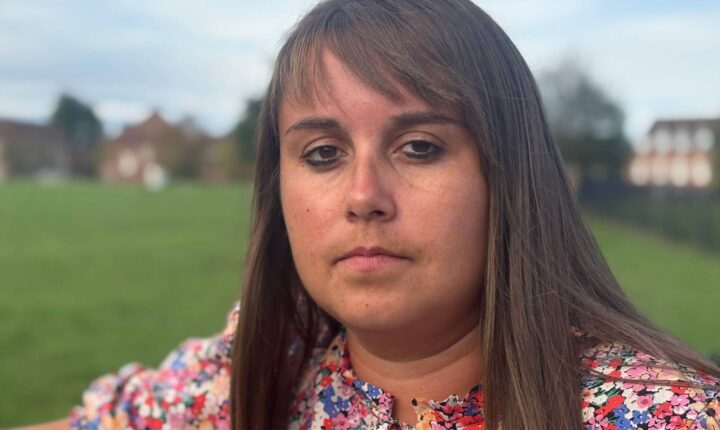 Mulher descobre após 11 anos que fez quimioterapia para tratar um câncer que nunca teve