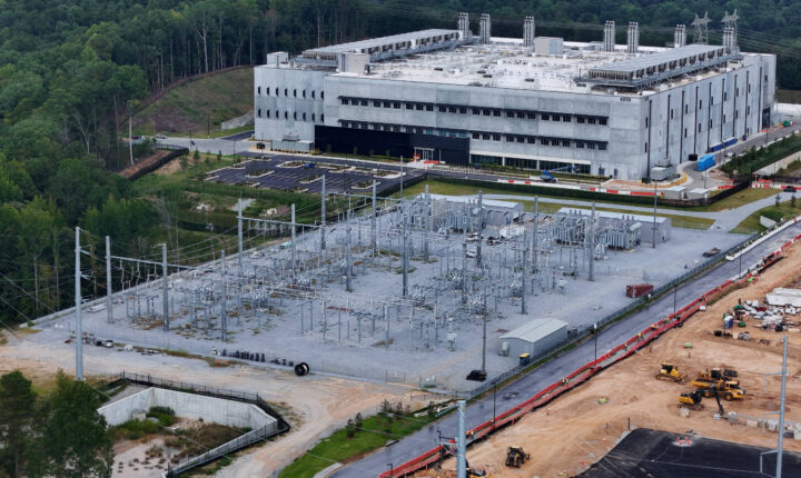 Nova lei impulsiona data centers, mas energia trava expansão no Brasil, diz setor