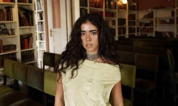 Mariana Mug lança música inédita de Rita Lee censurada pela ditadura