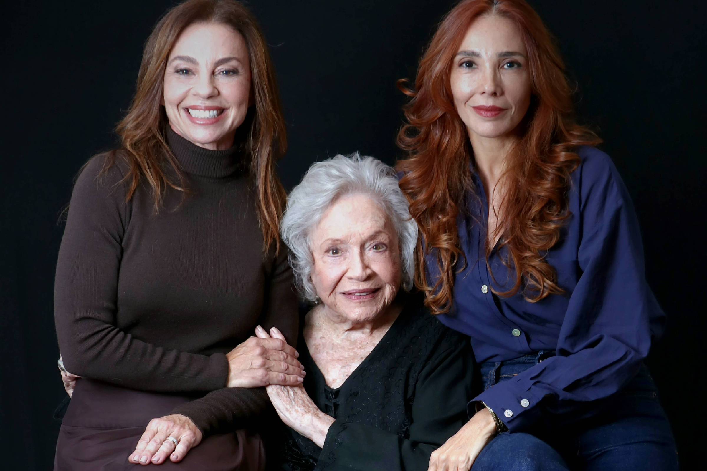 Aos 97 anos, Nathália Timberg retorna aos palcos em espetáculo inédito