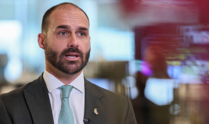 STF condena Eduardo Bolsonaro a 1 ano de prisão por difamação contra Tabata Amaral
