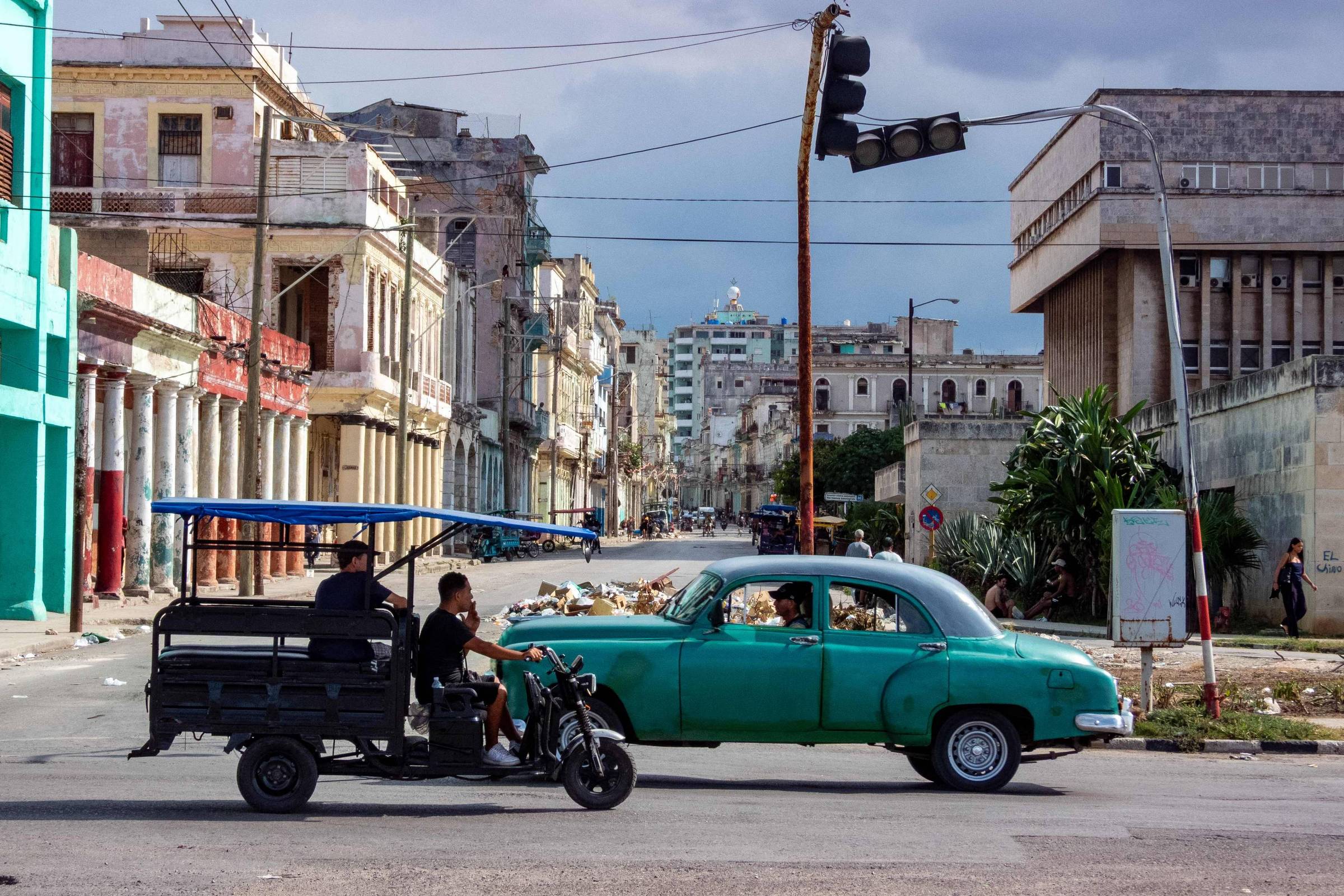 Cuba sofre seu sétimo apagão geral no ano e vê crise energética se agravar