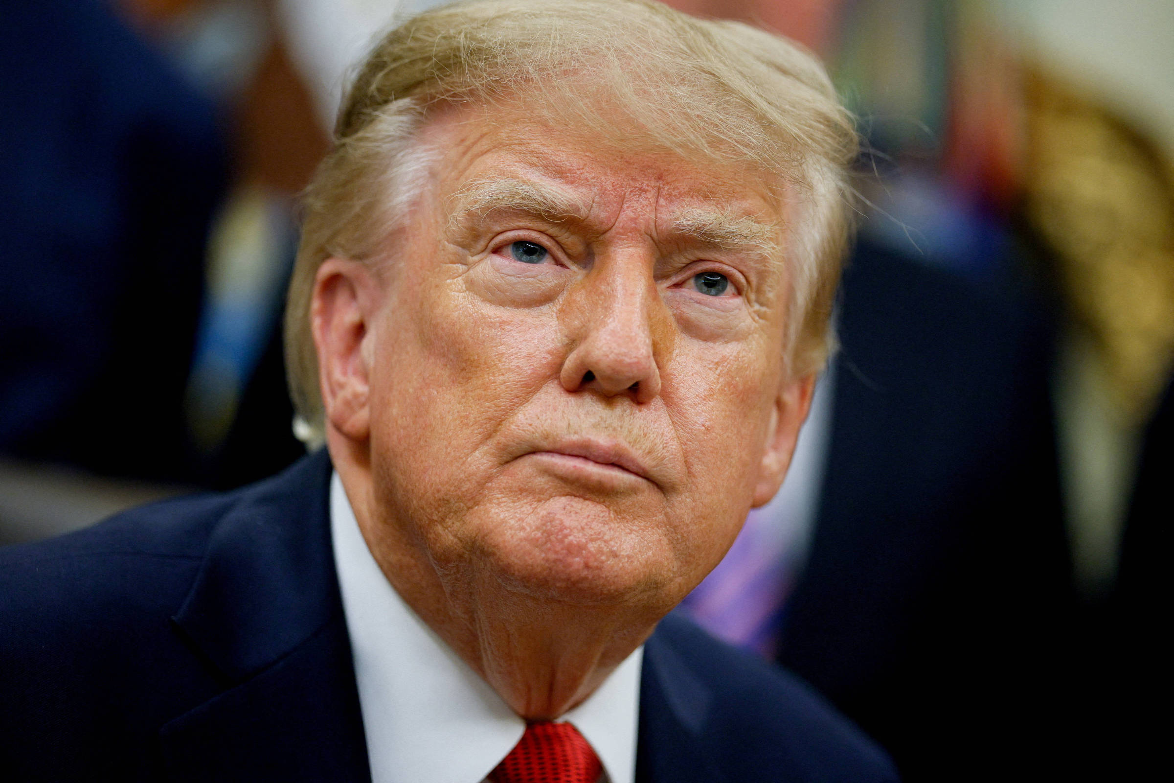 Trump anuncia criação de força-tarefa e planeja indicar ‘czar da IA’ nos EUA