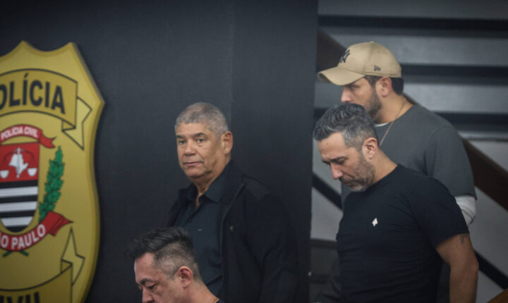 Imóvel supostamente ligado a Milton Leite é invadido e revirado na zona sul de SP