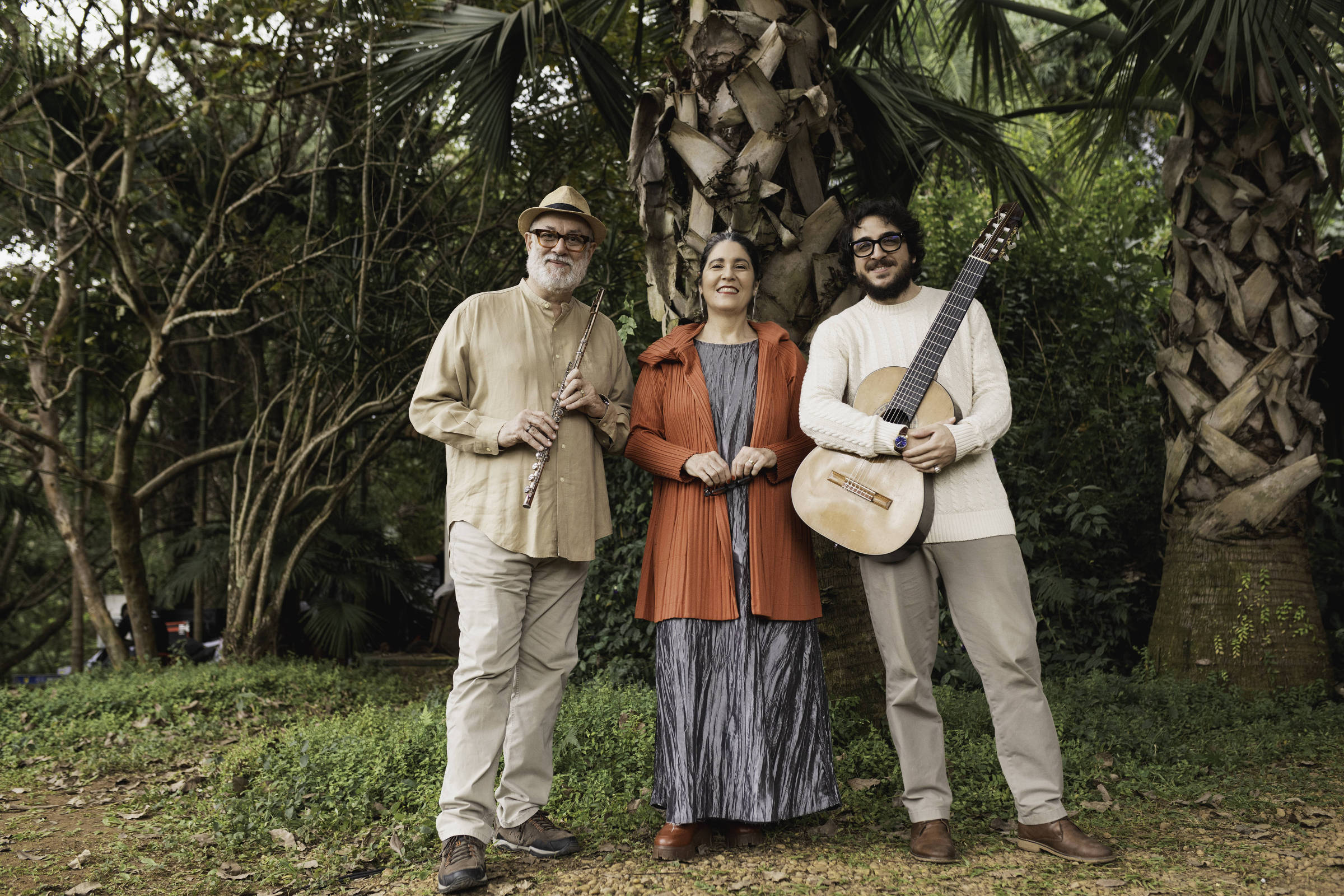 Mônica Salmaso celebra a obra de Tom Jobim com espetáculo em São Paulo