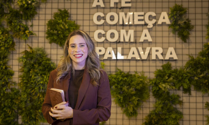 Pastora do Rio é contra esquerda, feminismo e armas