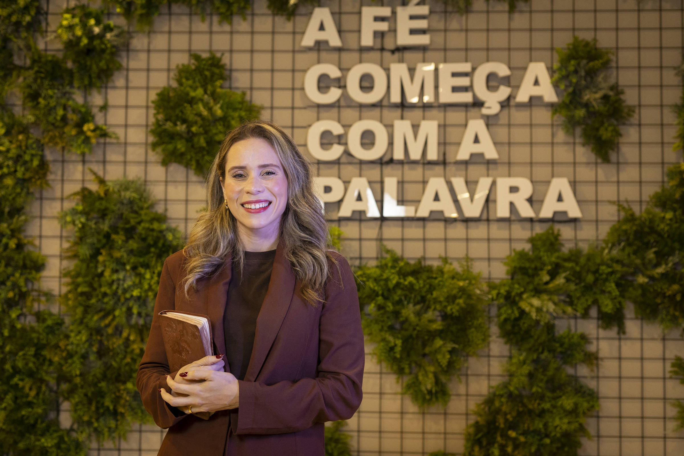 Pastora do Rio é contra esquerda, feminismo e armas