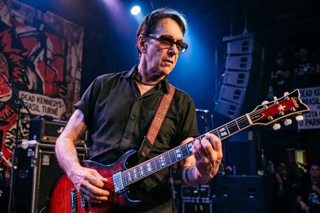 East Bay Ray, guitarrista e fundador do Dead Kennedys, é diagnosticado com Parkinson