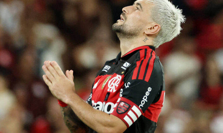 CBF restringe estrangeiros no Brasileirão, mas deixa lacuna sobre espaço para jovens atletas