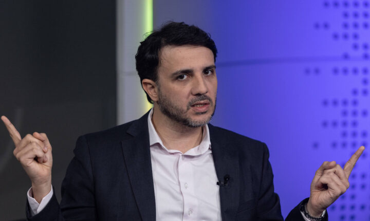 Justiça confirma dívidas de Renan Santos e frustra tentativa de sigilo fiscal