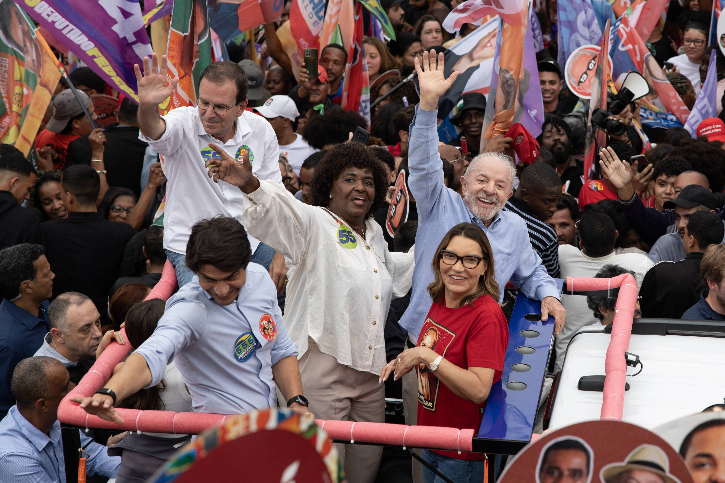 Lula prevê crise no Senado e critica candidaturas independentes da base aliada