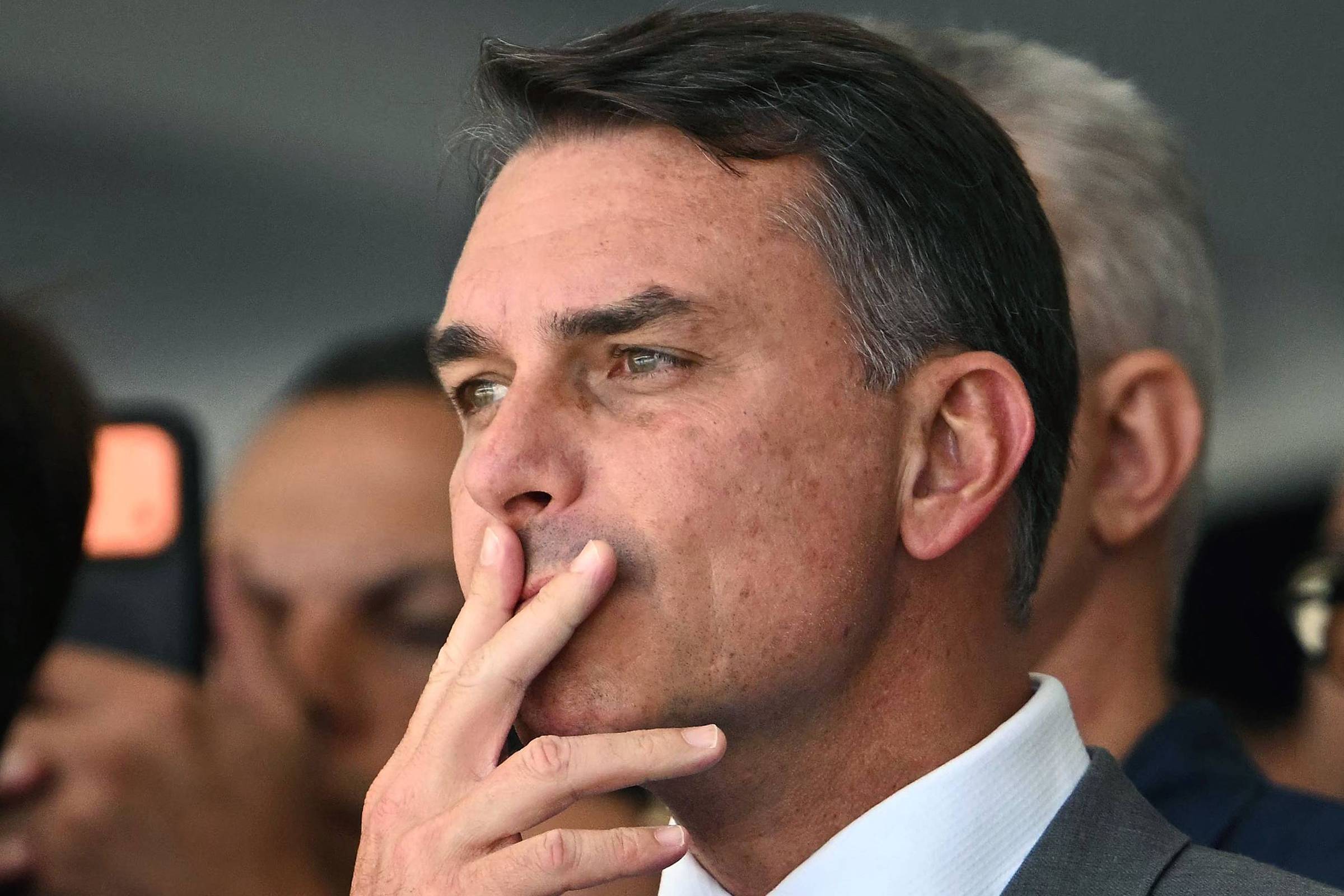 Notícia falsa sobre Nossa Senhora tem impacto menor que Dark Horse