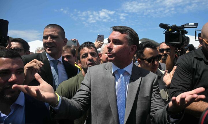 Campanha de Flávio Bolsonaro vê Lula acuado com endividamento e minimiza impacto eleitoral do fim das bets