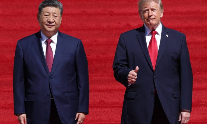 Trump ofereceu vender armas à China em conversa com Xi, diz embaixador americano