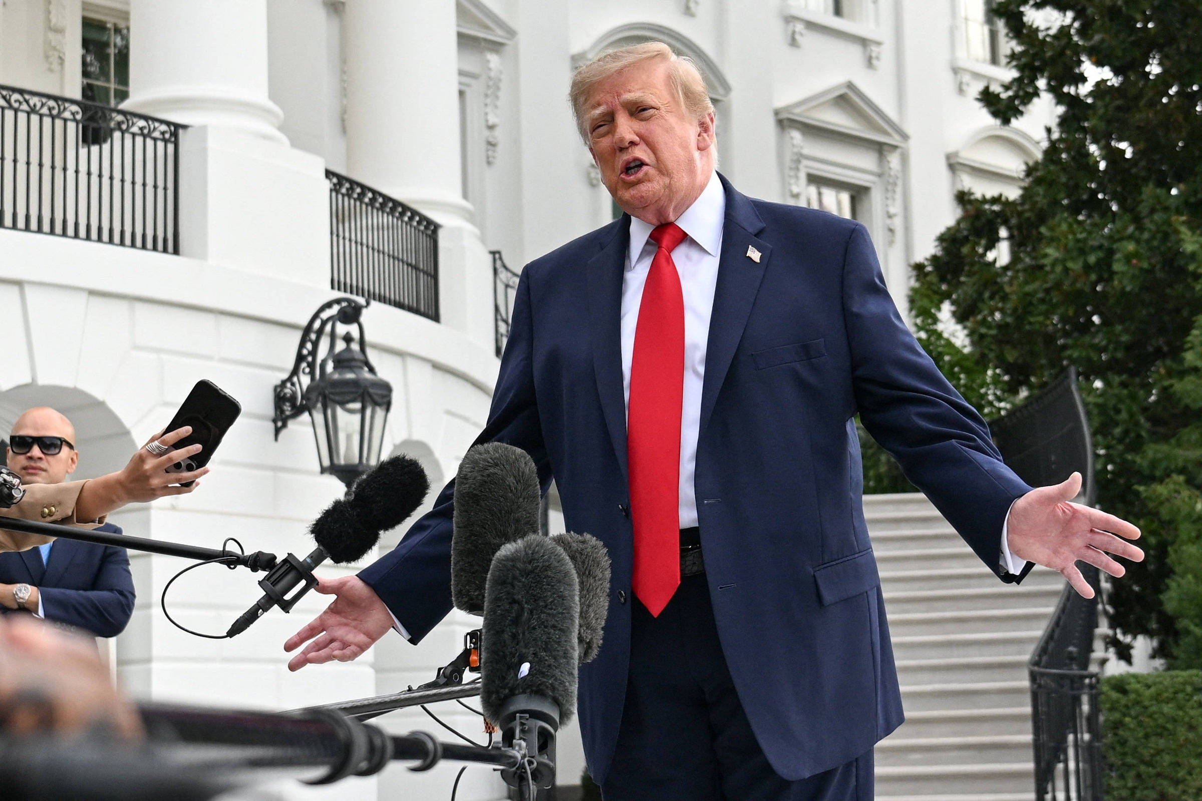 Trump afirma acreditar em acordo com Cuba sem necessidade de ação militar