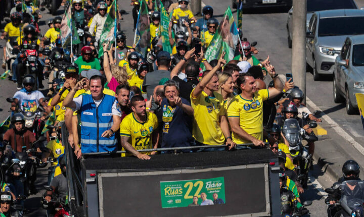 Flávio Bolsonaro chama Lula de ‘pai do Tigrinho’ após edição de MP que proíbe bets