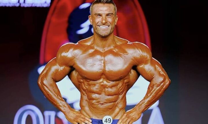 Mister Olympia 2026: Ryan Terry conquista o título da categoria Men’s Physique