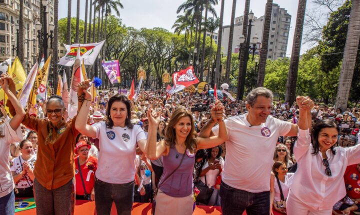 Ato da esquerda em SP adota discurso religioso após disputa sobre Nossa Senhora Aparecida